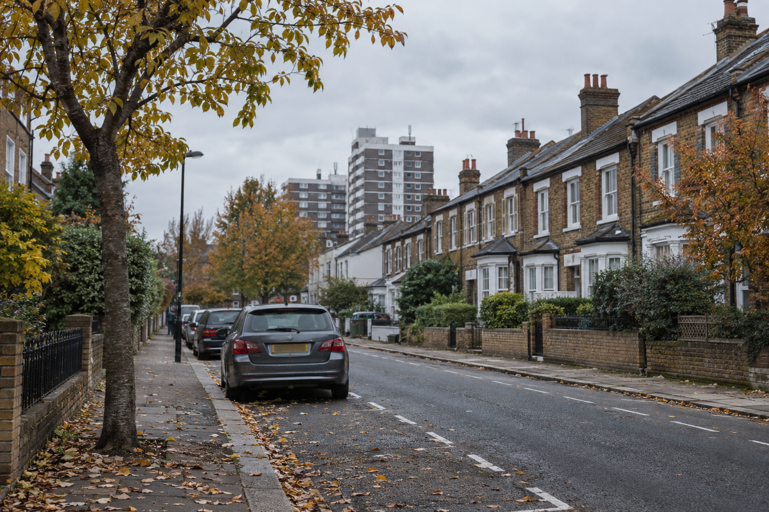 Brick terraced homes in Croydon, illustrating UK house prices and London’s annual decline in property values.